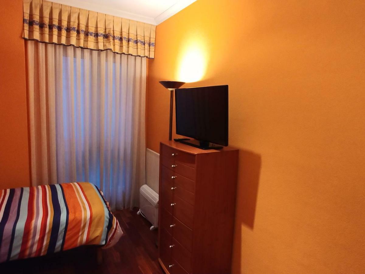 Hogar, A Modo De Hotel Gijón Exterior foto